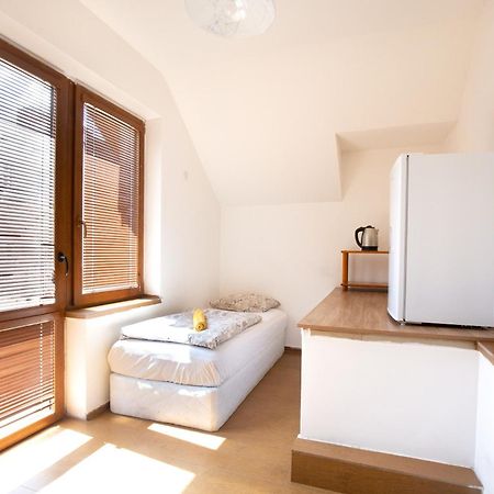 En-Suite Rooms: Novа Guesthouse In Sofia Center Buitenkant foto