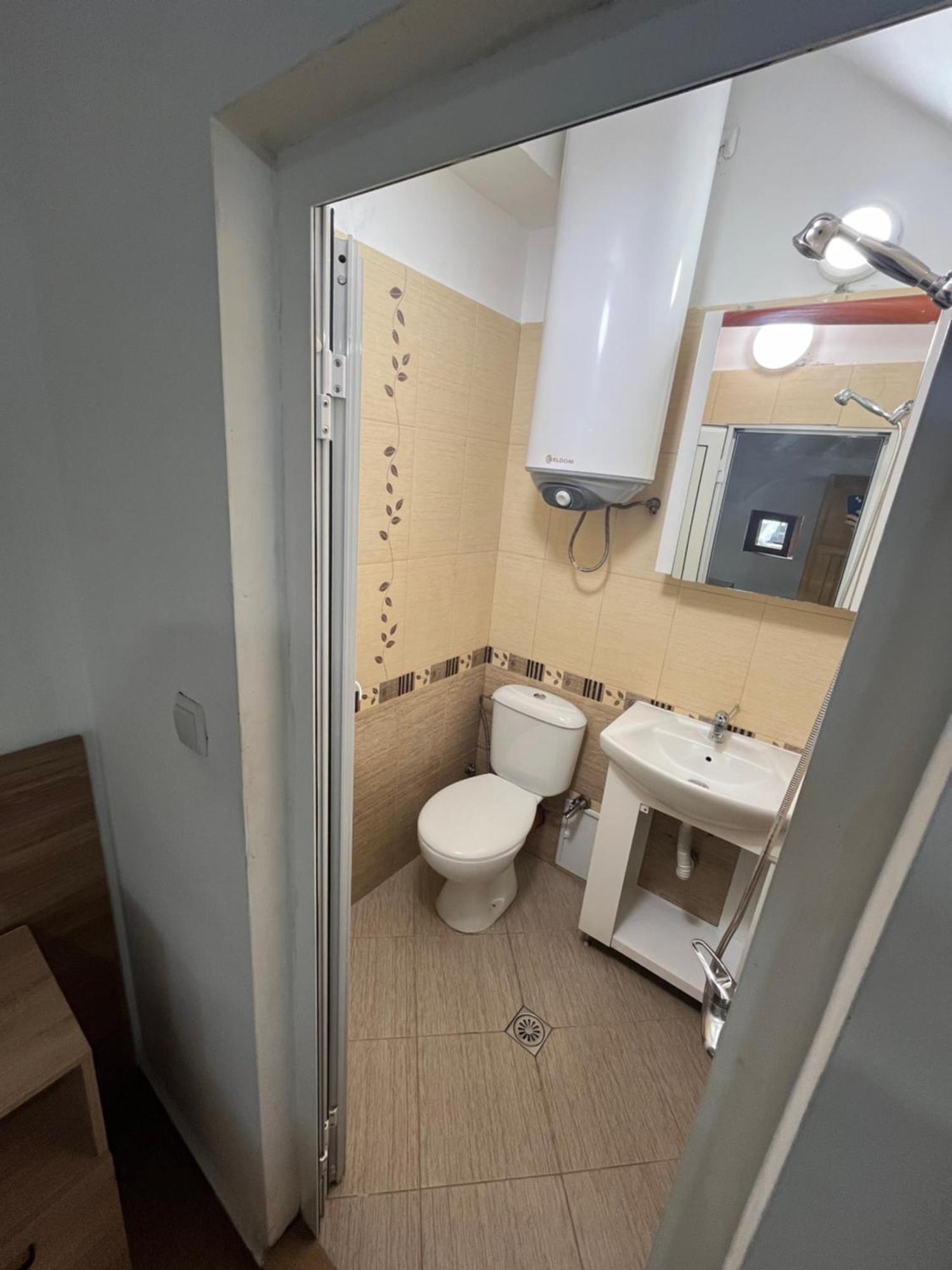 En-Suite Rooms: Novа Guesthouse In Sofia Center Buitenkant foto