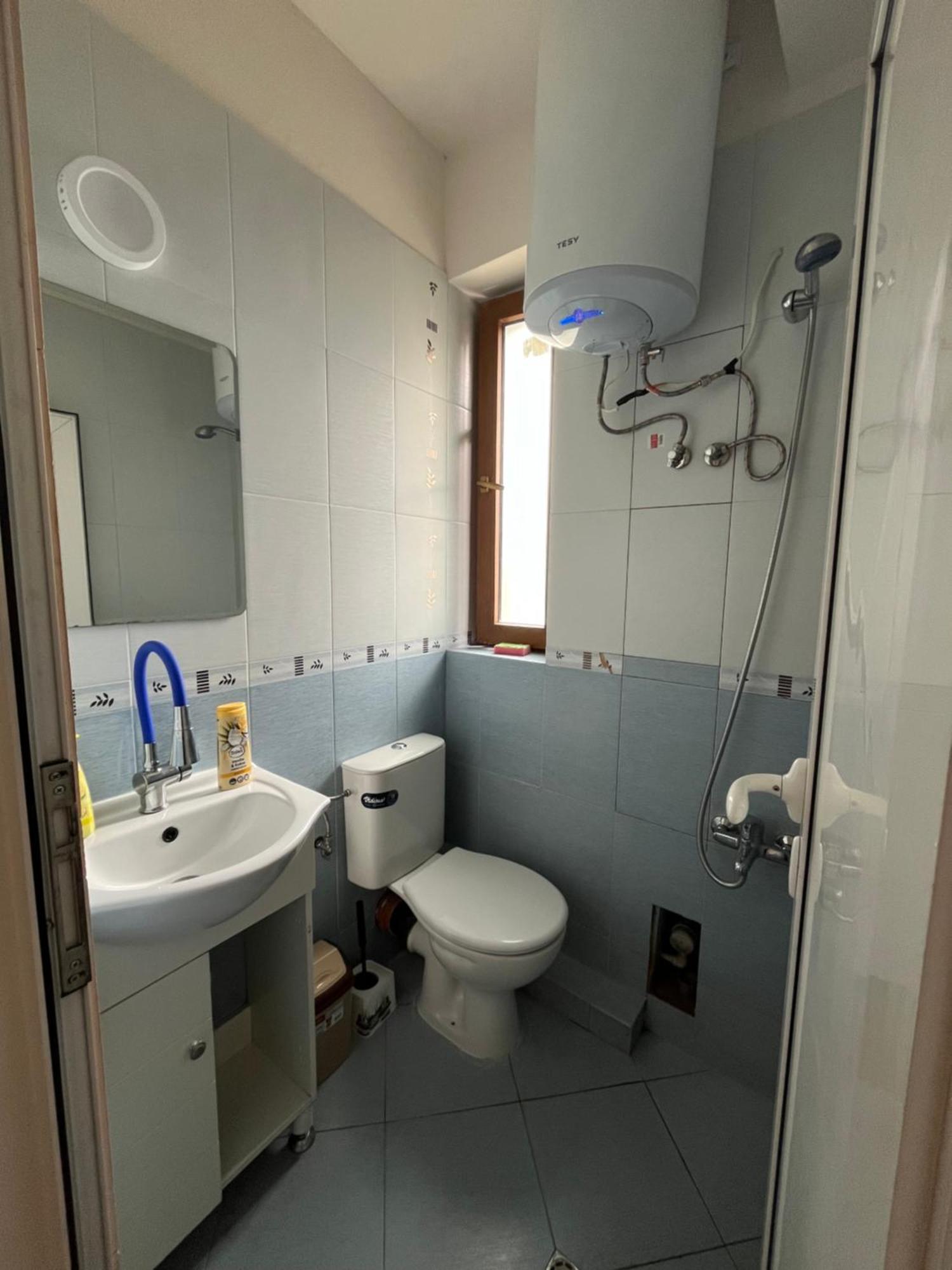 En-Suite Rooms: Novа Guesthouse In Sofia Center Buitenkant foto