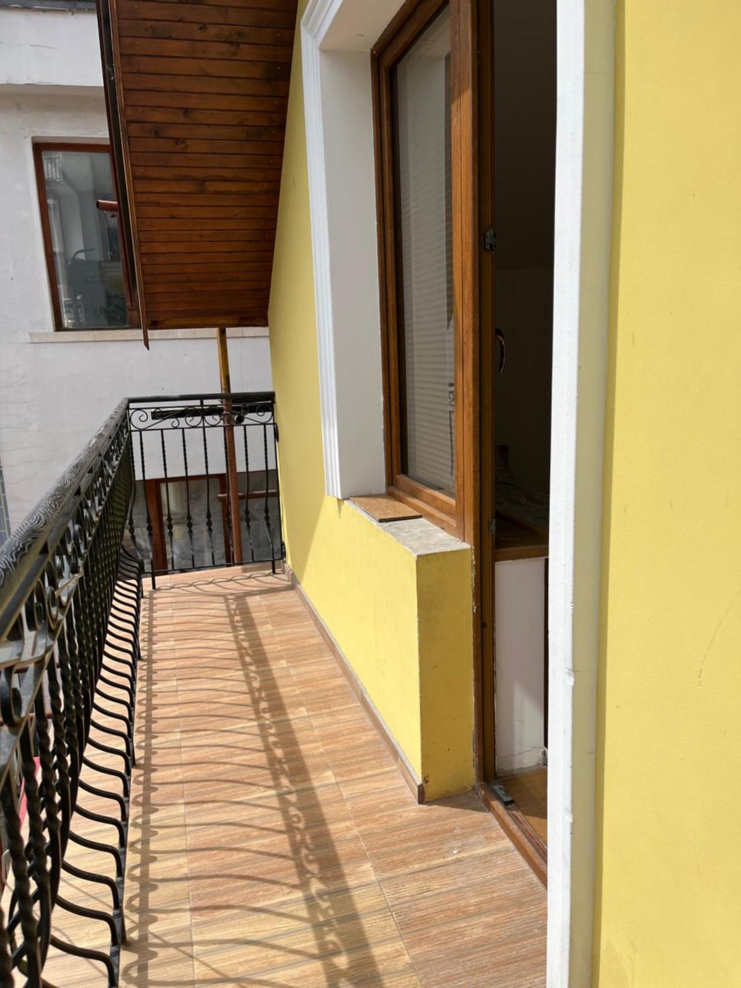 En-Suite Rooms: Novа Guesthouse In Sofia Center Buitenkant foto