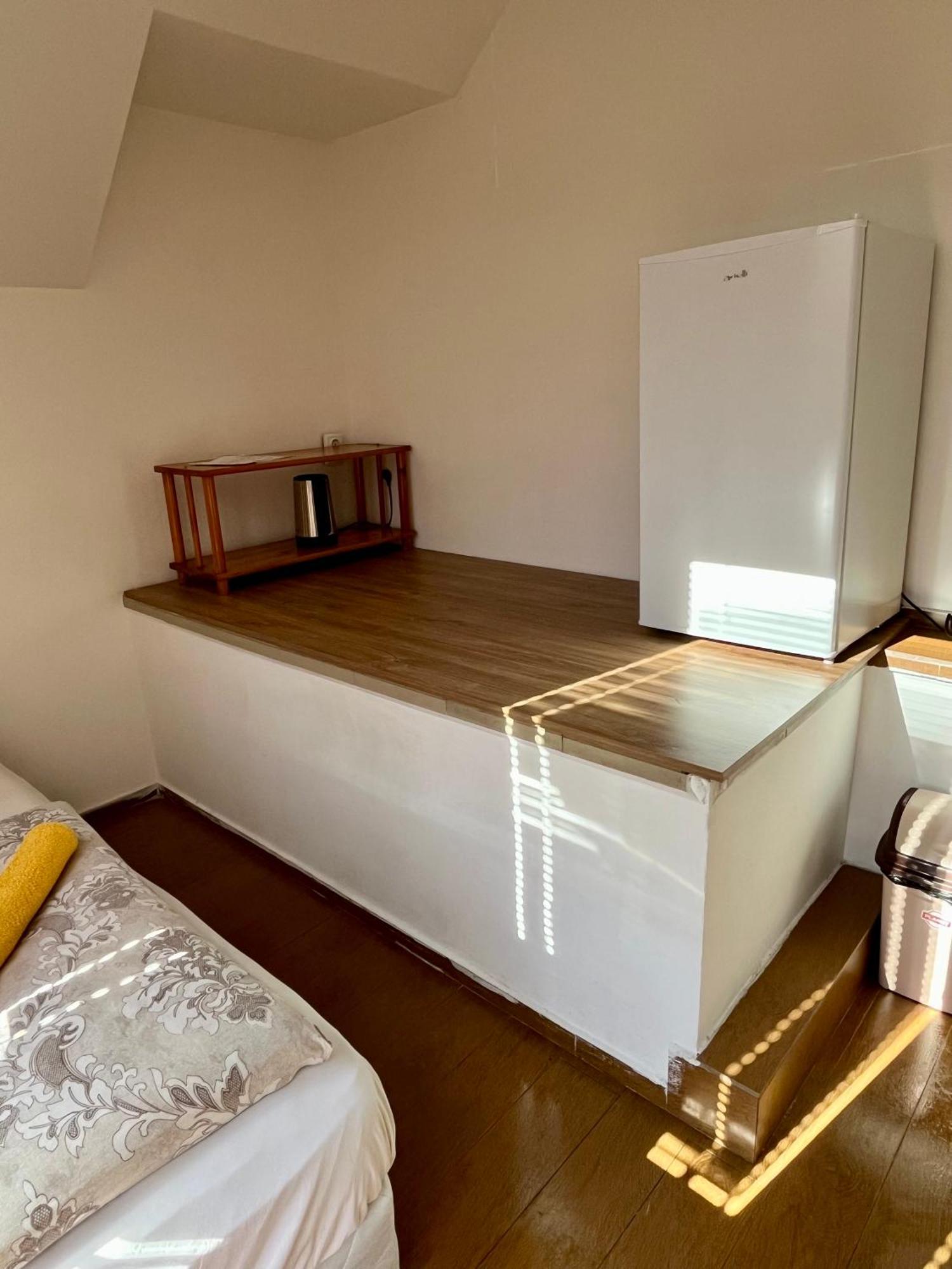 En-Suite Rooms: Novа Guesthouse In Sofia Center Buitenkant foto